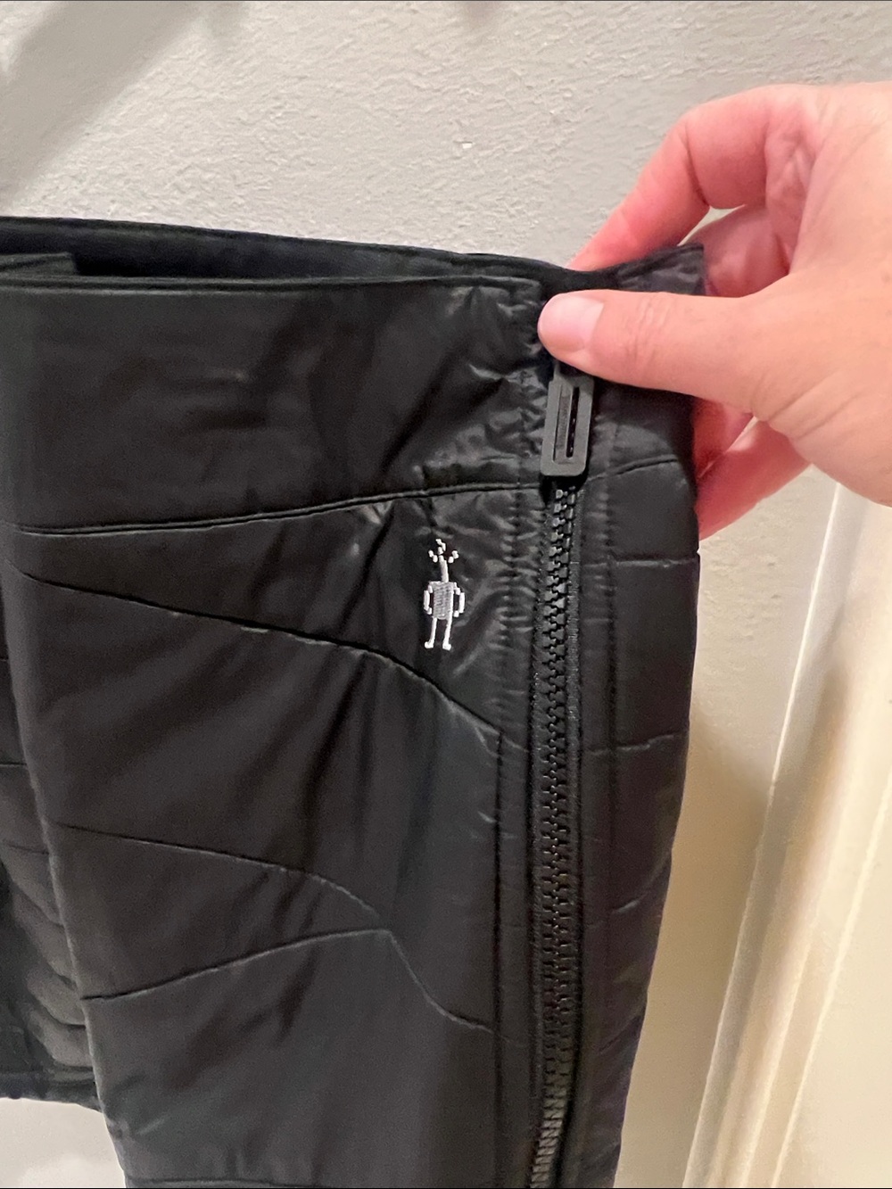 Smartwool Black Quilted Mini Skirt with Logo Detail - Picture 4 of 5